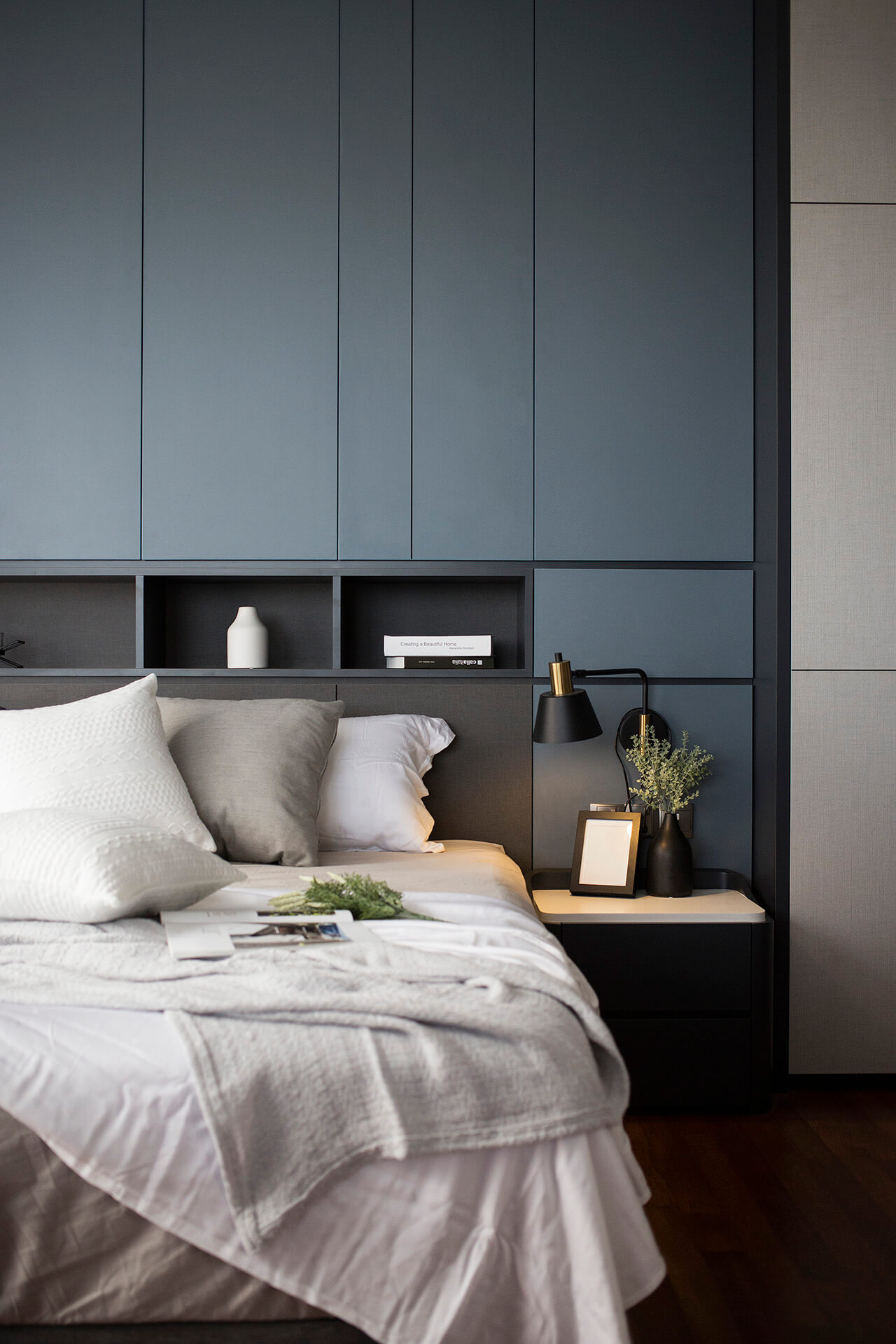 Essential Elegance 14