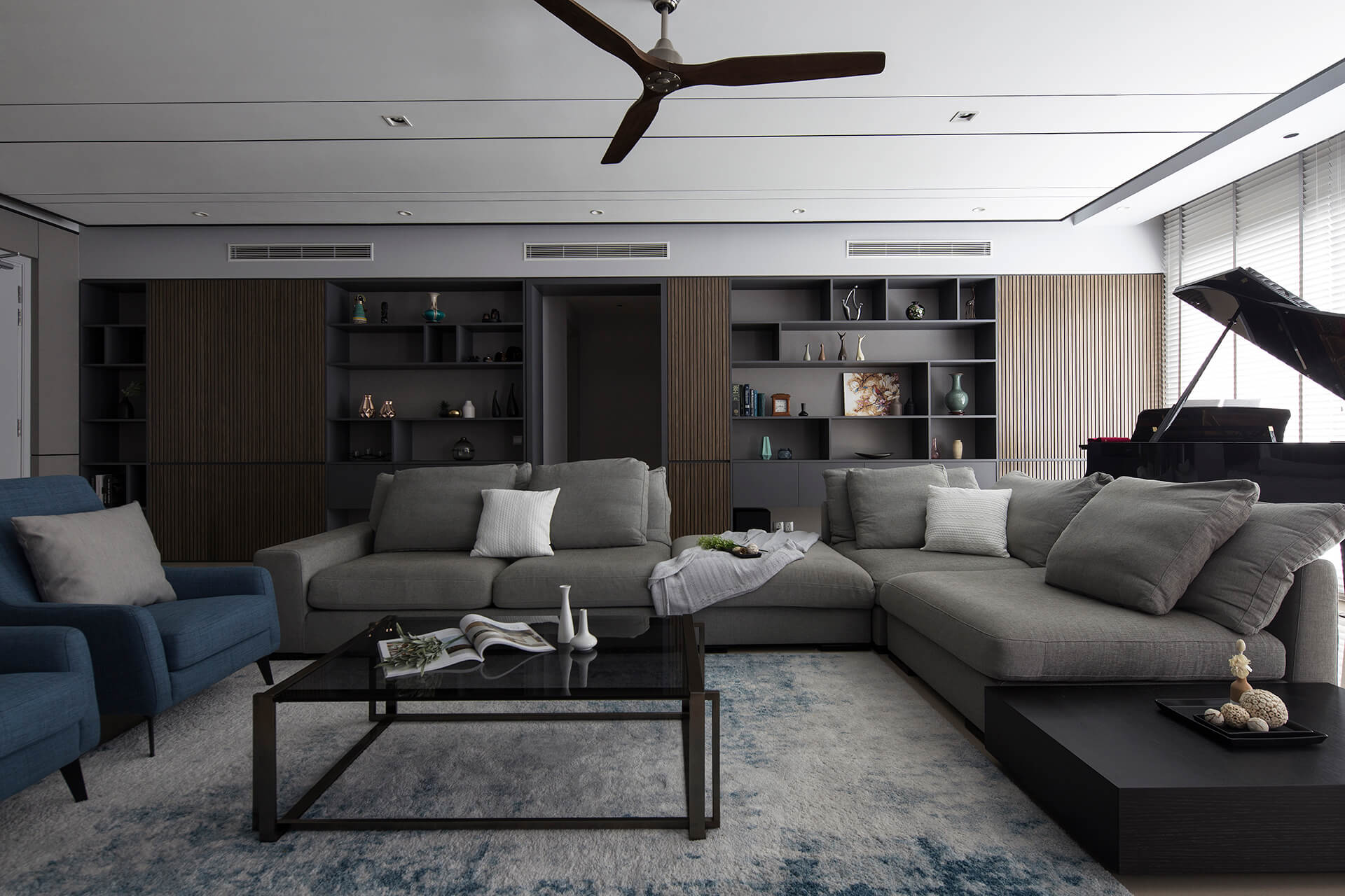 Essential Elegance 3