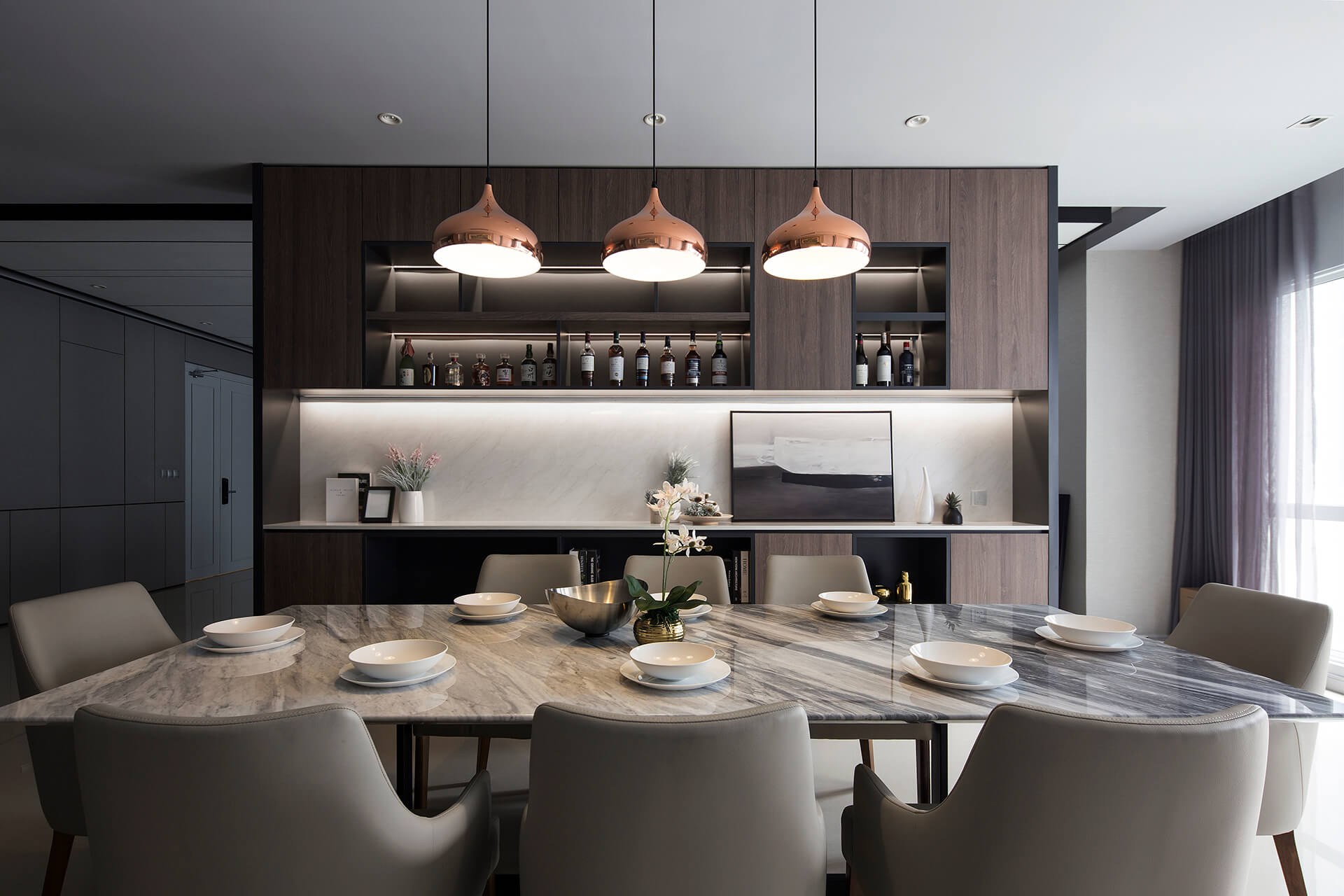 Essential Elegance 6