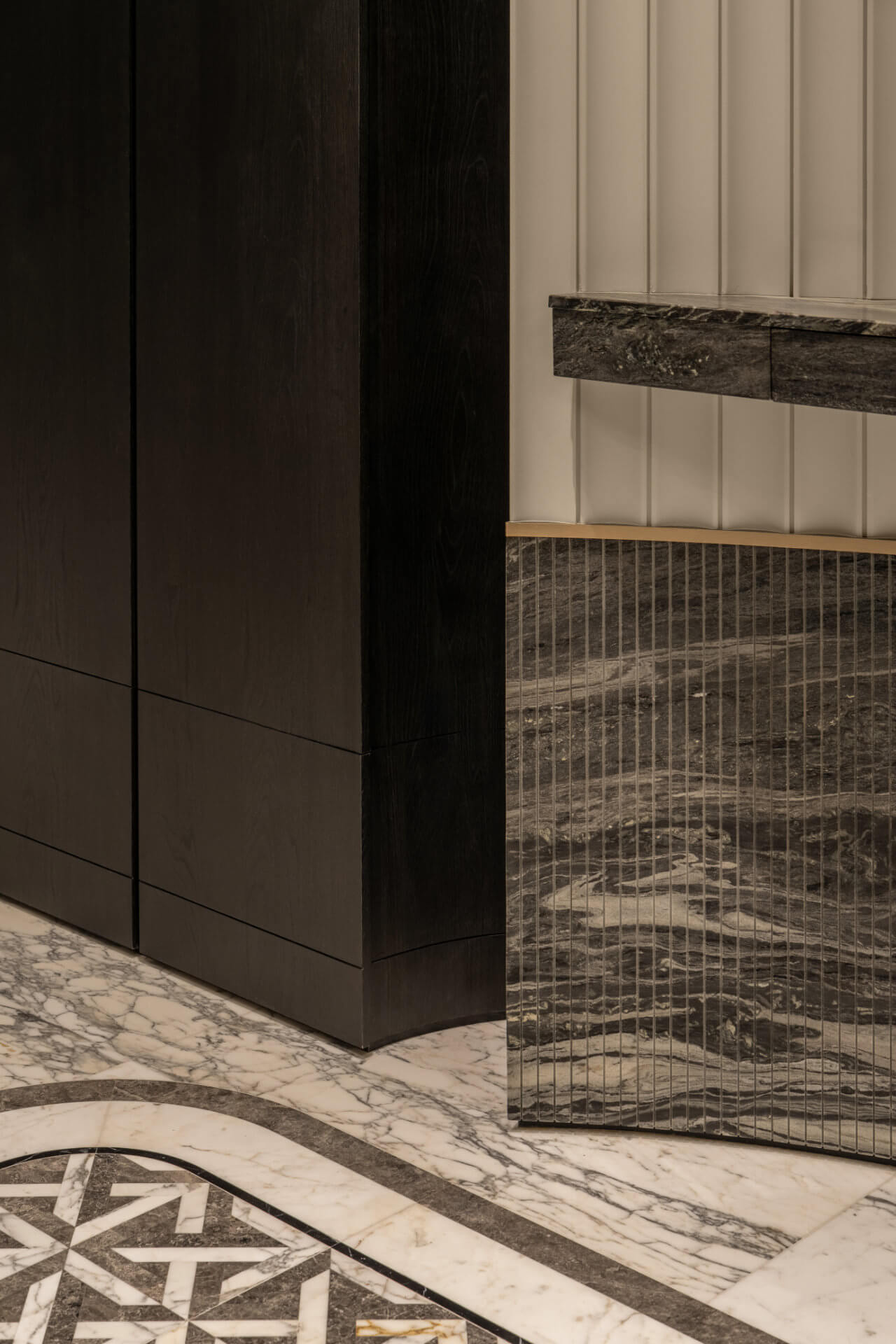 Contour Haus 56