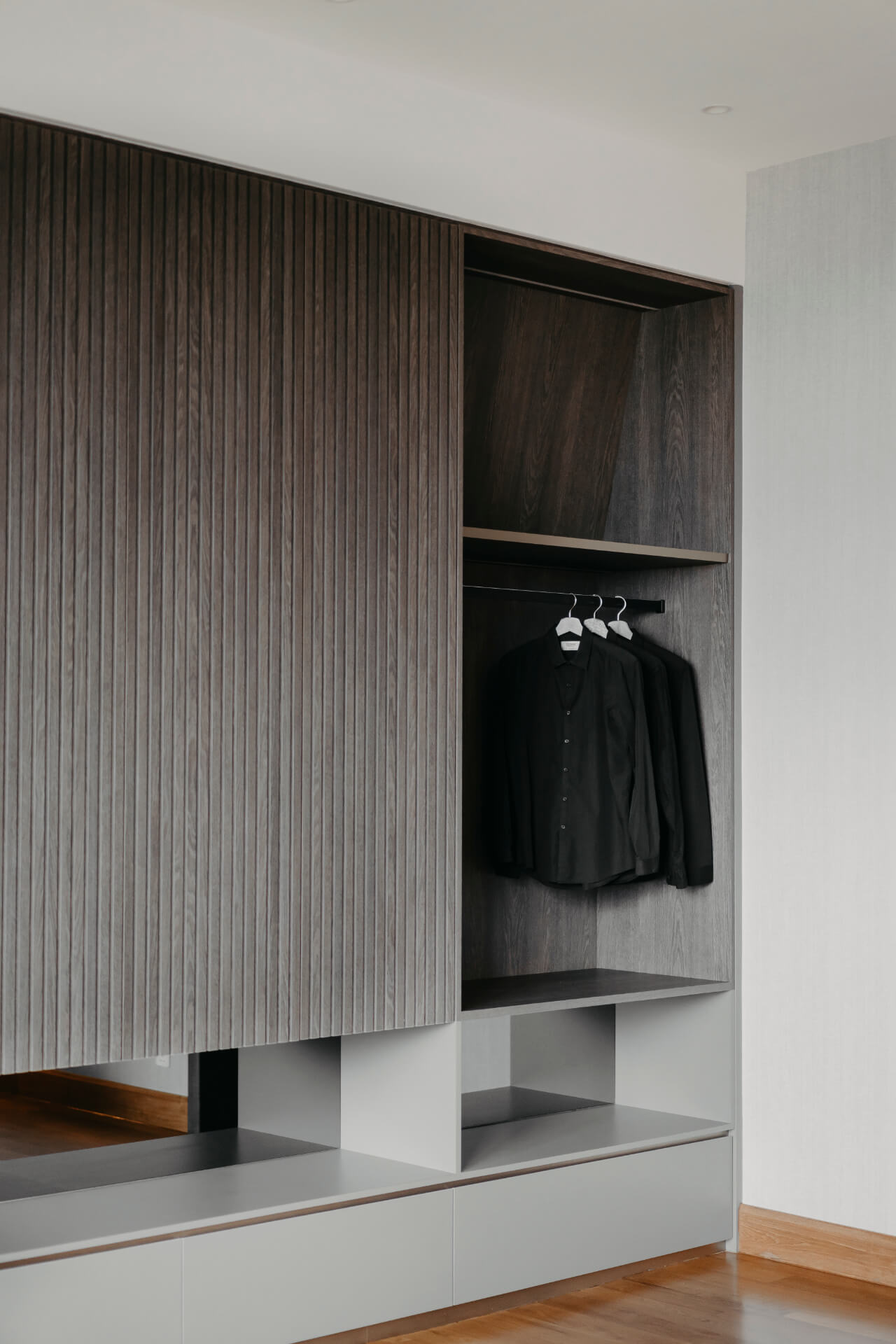 The Understated Luxe 33