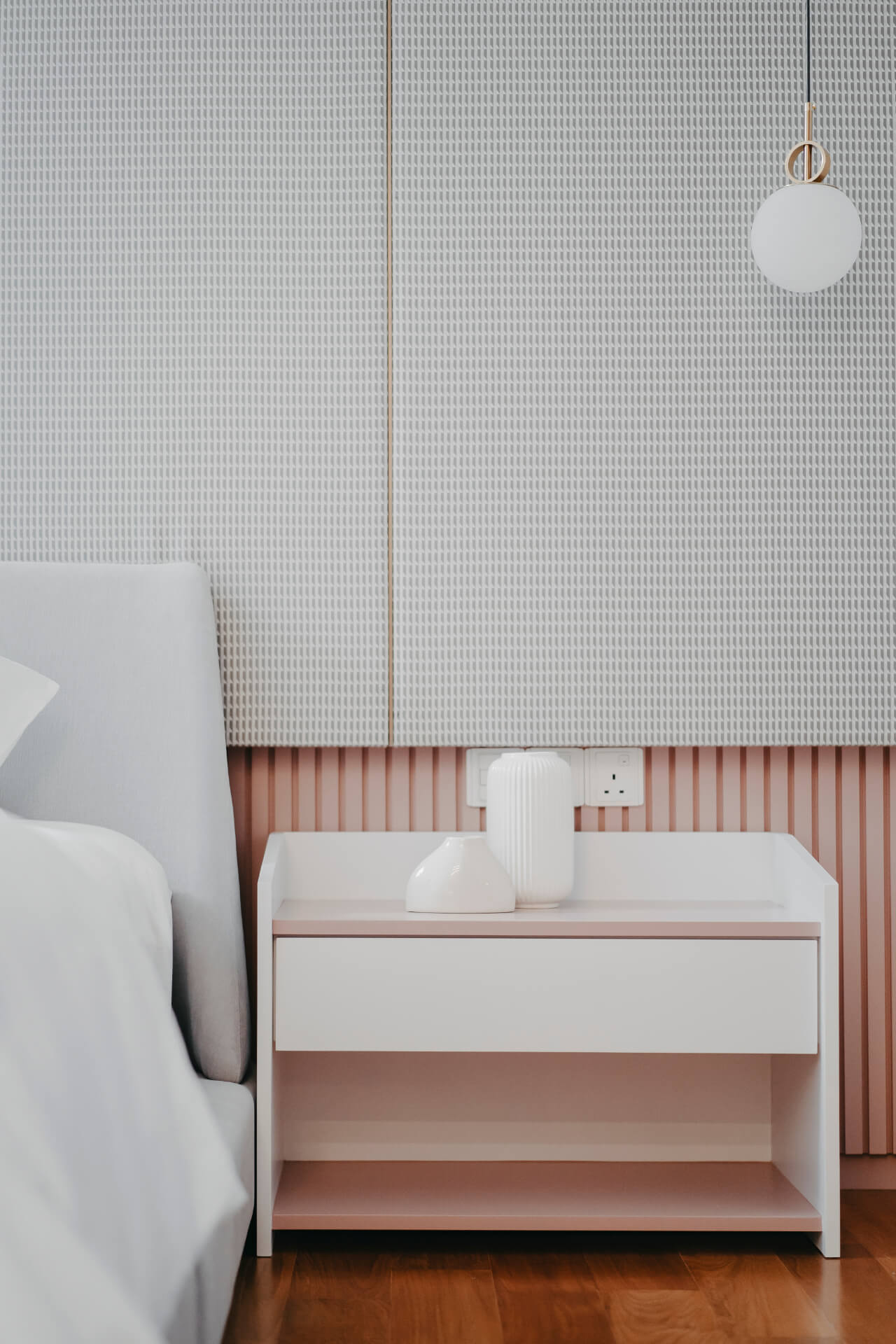 The Understated Luxe 42