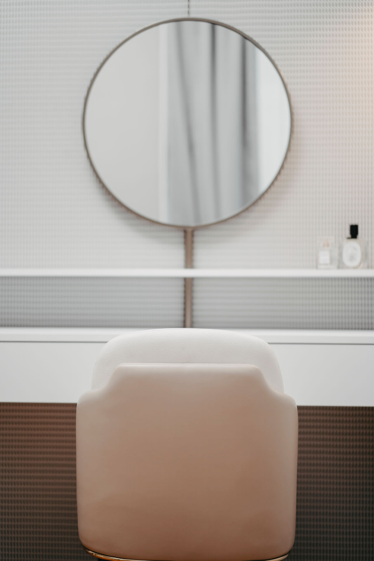 The Understated Luxe 44