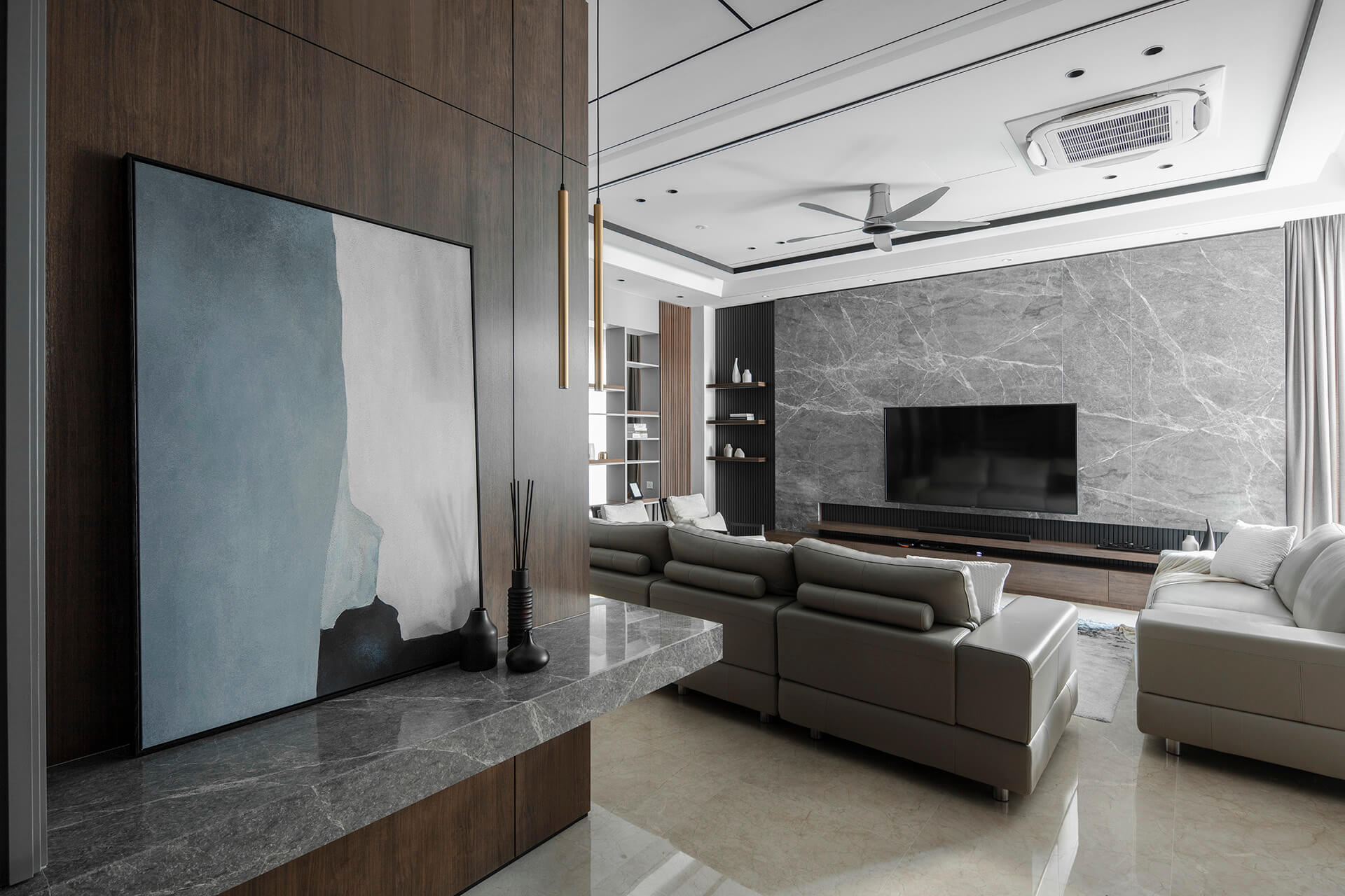 The Modern Grandeur 1