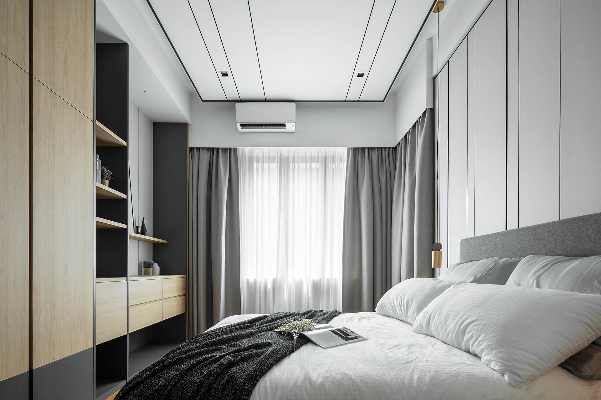 The Modern Grandeur 21