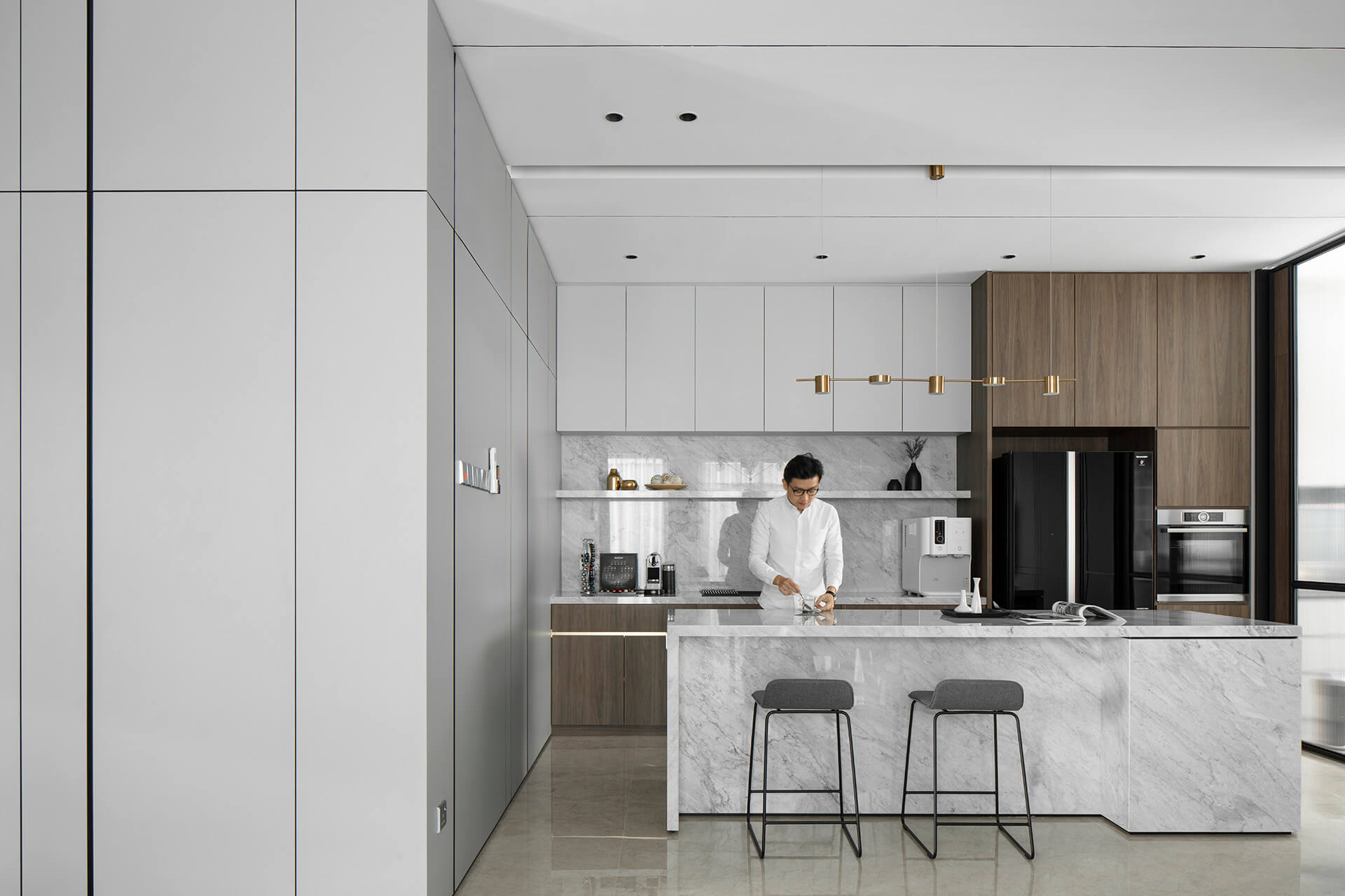 The Modern Grandeur 7